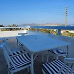 Apartamento Blue And White View Sarakíniko