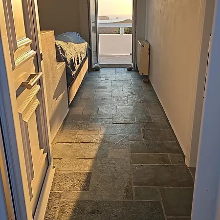 Appartement Blue And White View