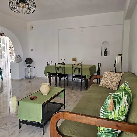 Blue And White View Appartement Sarakíniko