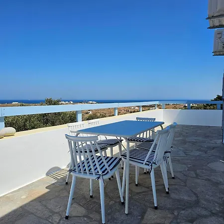 Appartement Blue And White View