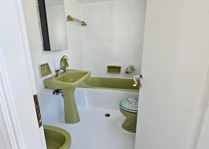 Апартаменты Blue And White View *